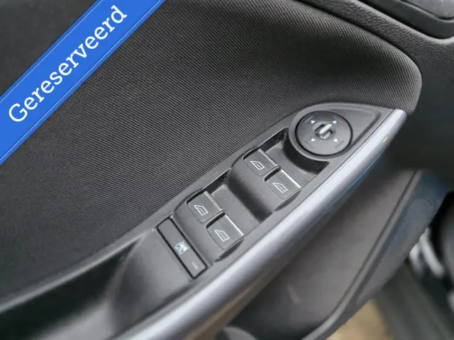 Ford Focus Wagon 1.0 EcoBoost Titanium 2013 Benzine 21