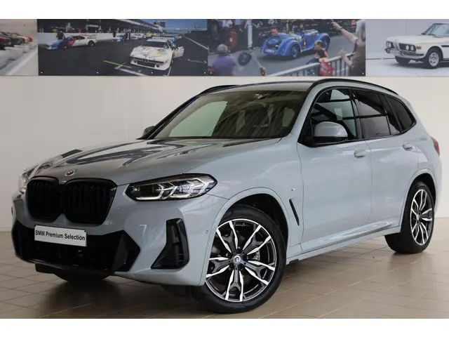 BMW X3 xDrive20i 2023 Benzine 32