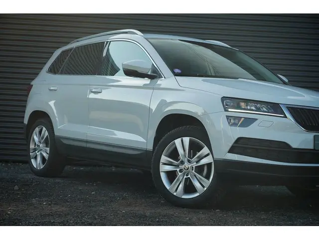 Škoda Karoq 1.5 TSI ACT Style Business 2019 Benzine 34