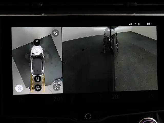 Lynk & Co 01 1.5 2023 Hybride Benzine 31