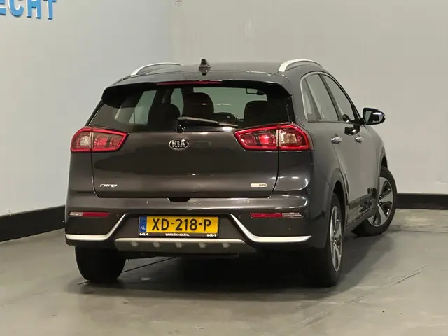 Kia Niro 1.6 GDi Hybrid DynamicLine 2018 Hybride Benzine 7