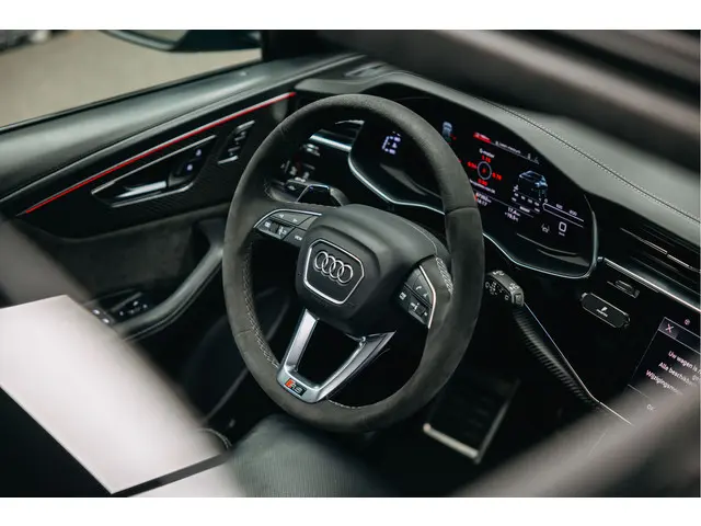 Audi RSQ8 4.0 TFSI quattro 2021 Hybride Benzine 25