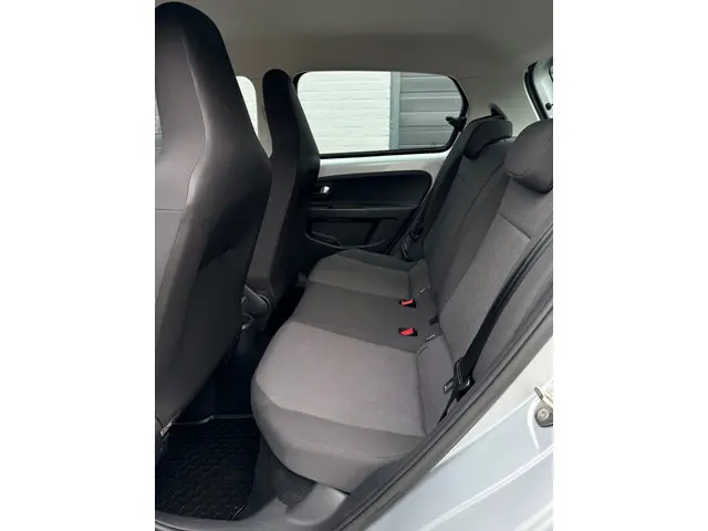 Volkswagen up! 1.0 move up! BlueMotion 2015 Benzine 6