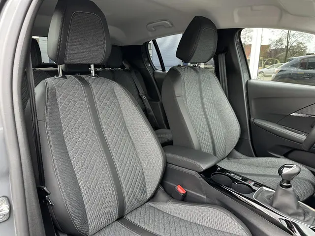 Peugeot 208 1.2 Turbo 100 PK Allure 2025 Benzine 20