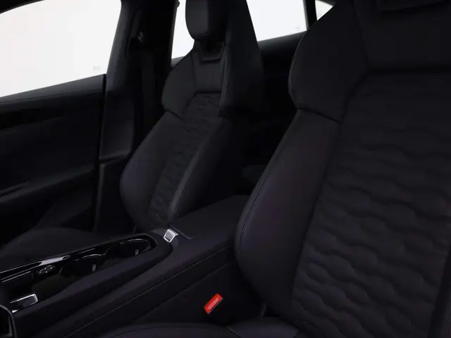 Audi e-tron GT 476 PK 2023 Elektrisch 21