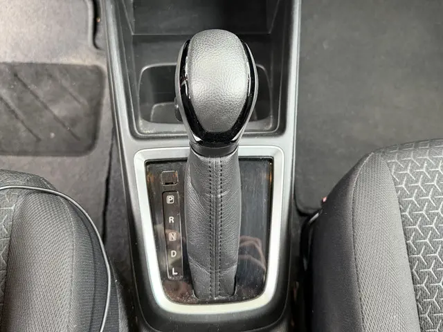 Suzuki Swift 1.2 Select Smart Hybrid 2020 Benzine 18