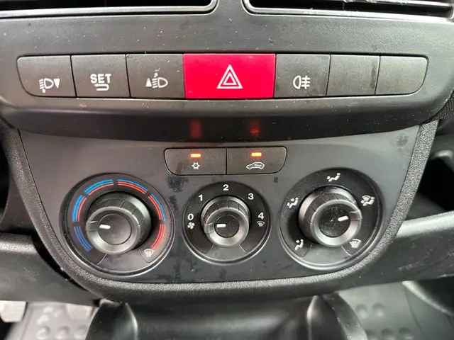 Opel Combo 1.3 CDTi L1H1 ecoFLEX Edition 2016 Diesel 9