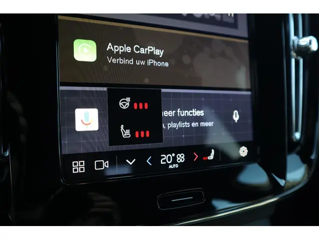 Volvo XC40 2.0 B4 Plus Dark 2025 Benzine 24