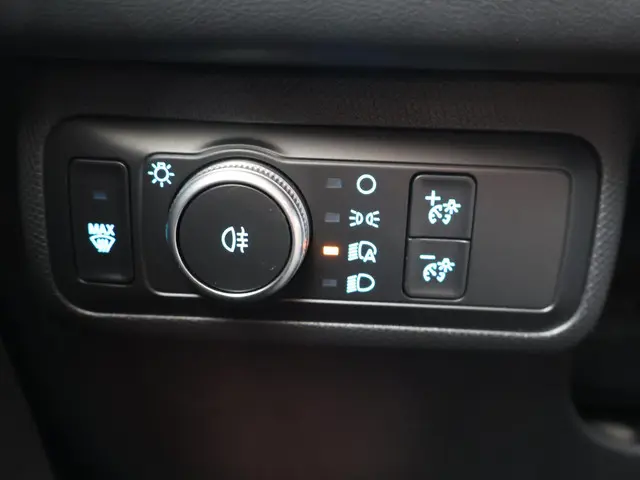 Ford Mustang Mach-E 75kWh LUCID RED 2020 Elektrisch 44