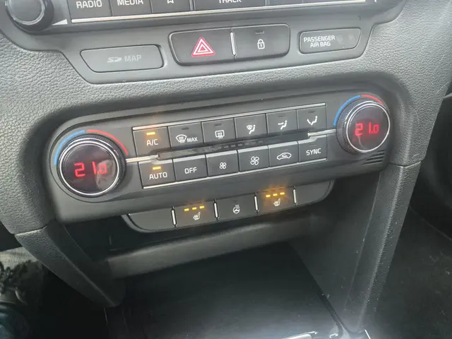 Kia Ceed 1.0 T-GDi GT-Line 2019 Benzine 9