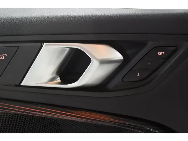 BMW 1 Serie 120iA M-Sport+ 2023 Benzine 23