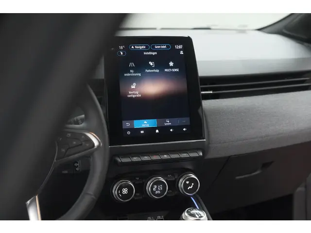 Renault Clio TCe 90 GPF techno 2025 Benzine 59