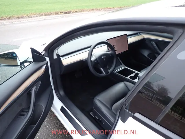 Tesla Model 3 SR+ 60kWh 2021 Elektrisch 7