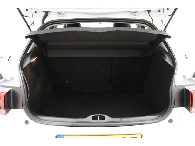 Citroën C4 Cactus 1.2 PureTech Shine Plus 2020 Benzine 13