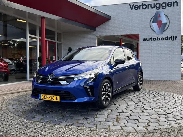 Mitsubishi Colt 1.0T Intense 2024 Benzine 28