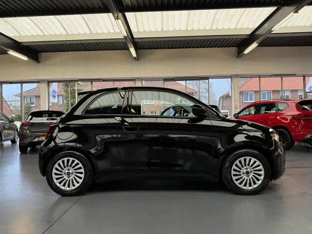 Fiat 500e Urban 42 kWh 2023 Elektrisch 12