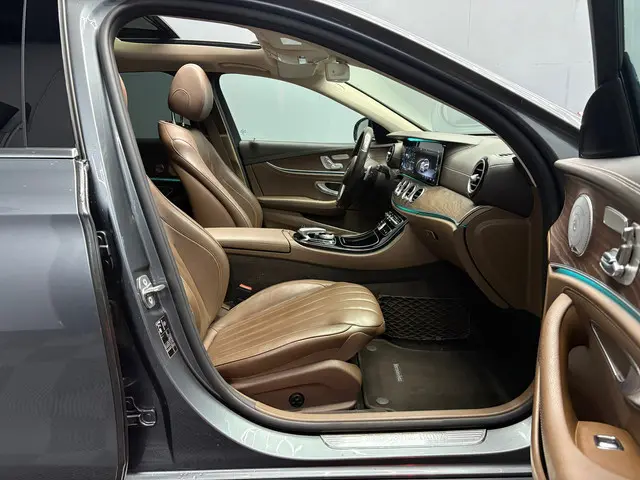 Mercedes-Benz E-Klasse 220 d Prestige Plus 2016 Diesel 10