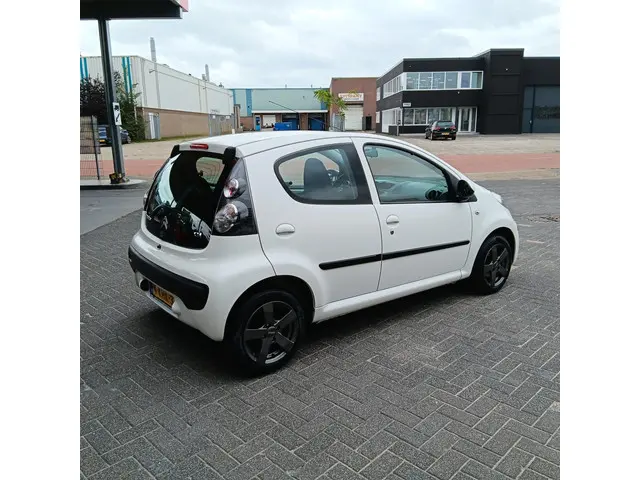 Citroën C1 1.0 Tendance 2013 Benzine 2