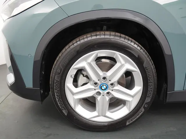 BMW iX1 eDrive20 67 kWh 2024 Elektrisch 27
