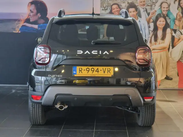 Dacia Duster 1.0 TCe 100 Bi-Fuel Journey 2022 Benzine 15