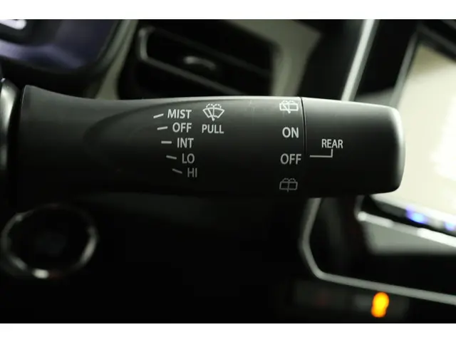 Suzuki Ignis 1.2 Smart Hybrid Style 2022 Benzine 32