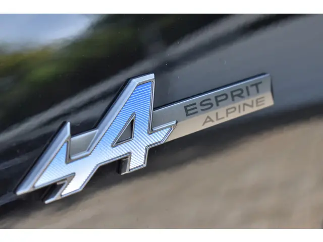 Renault Espace esprit Alpine 2025 Hybride Benzine 16