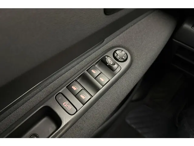 Peugeot 3008 1.6 THP Style 2013 Benzine 19