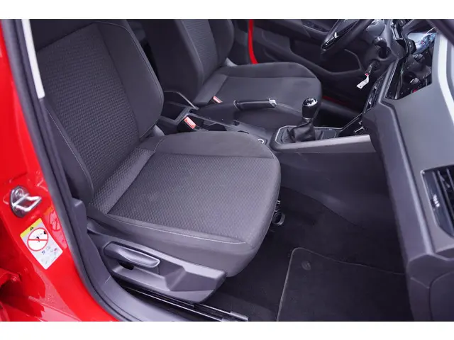 Volkswagen Polo 1.0 TSI Polo Comfortline 2019 Benzine 30