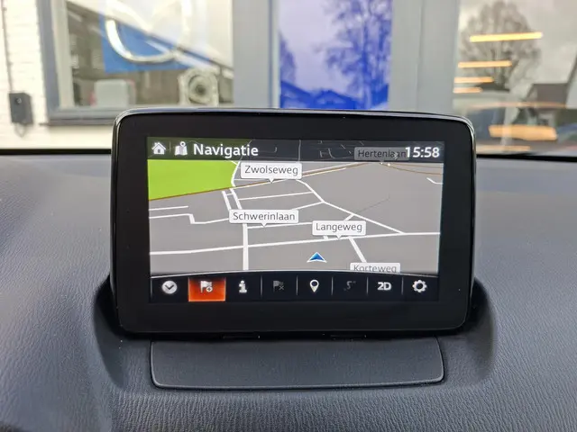 Mazda 2 1.5 Skyactiv-G Luxury 2021 Benzine 15