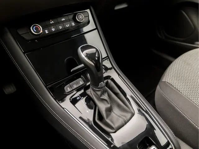 Opel Grandland X 1.2 Turbo Sport 2021 Benzine 10