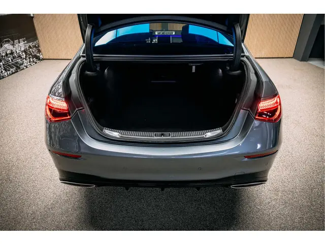 Mercedes-Benz S-Klasse S500 4MATIC 2021 Benzine 11