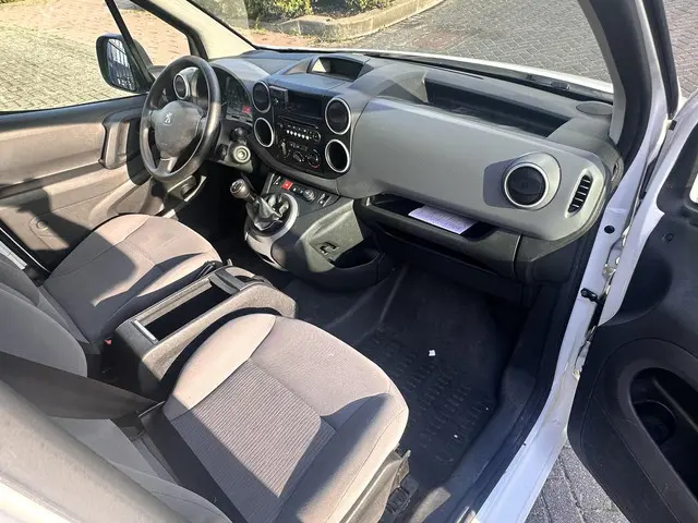 Peugeot Partner 120 1.6 BlueHDi 75 L1 XR 2016 Diesel 7