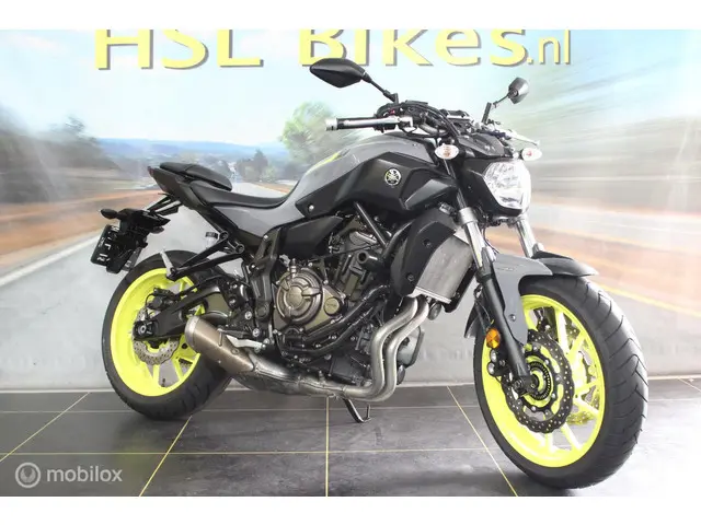 Yamaha MT 07 ABS 2017 Benzine 8