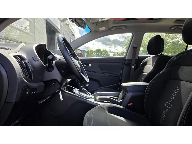 Kia Sportage 2.0 Vision 2013 Benzine 15