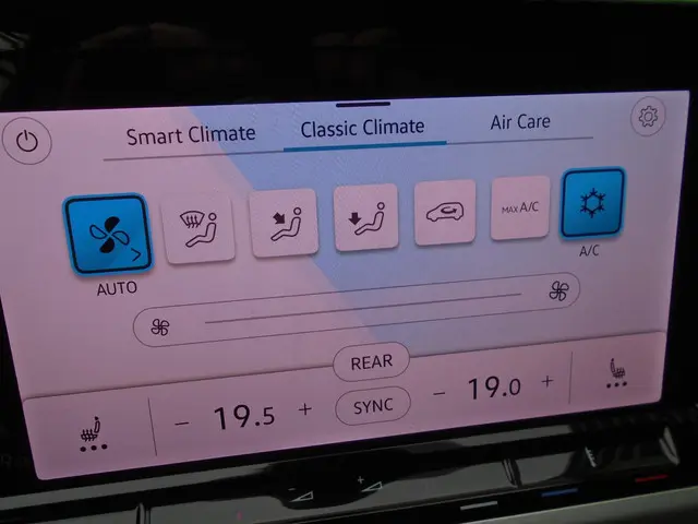 Volkswagen Golf 1.4 eHybrid 2024 Hybride Benzine 19