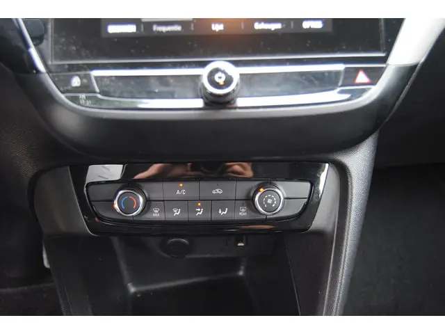Opel Corsa 1.2 Edition 2021 Benzine 4