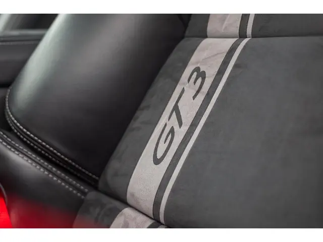 Porsche 911 4.0 GT3 2017 Benzine 22