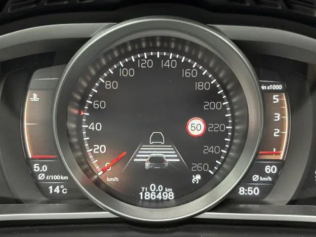 Volvo V40 Cross Country 2.0 D2 Nordic+ 2017 Diesel 29