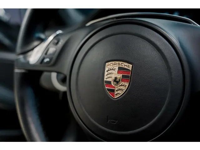 Porsche 911 3.8 Carrera S 2013 Benzine 18