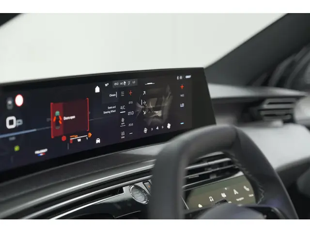 Peugeot 3008 Hybrid 145 e-DCS6 GT 2025 Hybride Benzine 52