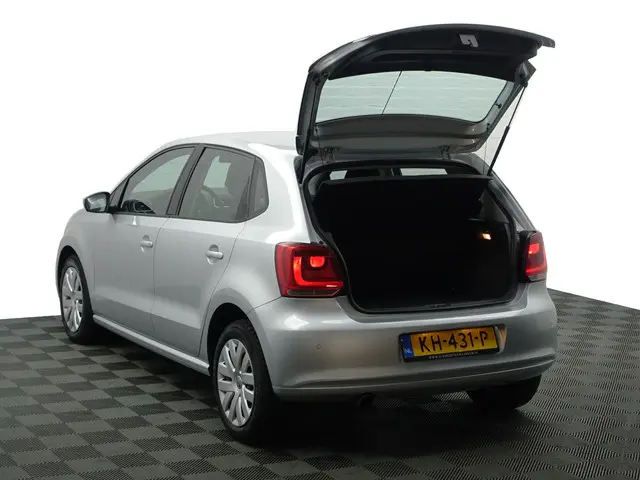 Volkswagen Polo 1.4-16V Highline Aut- 2012 Benzine 25