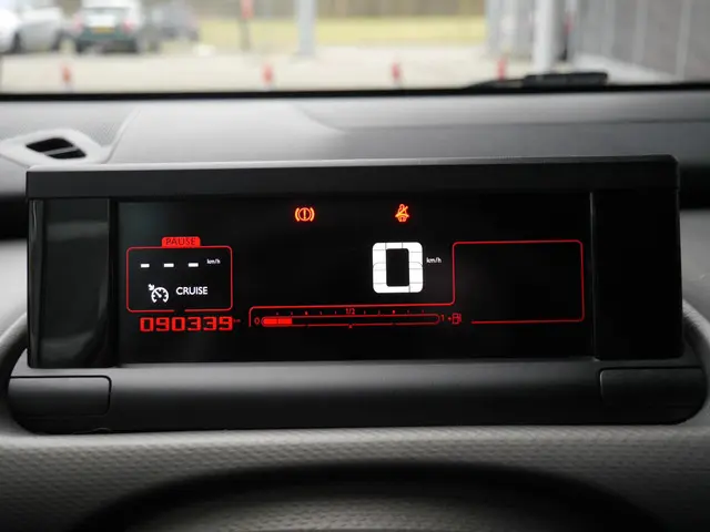 Citroën C4 Cactus 1.2 PureTech Business 2016 Benzine 19