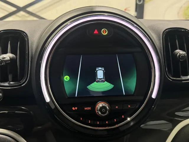 MINI Countryman 1.5 Cooper S ALL4 2019 Hybride Benzine 11