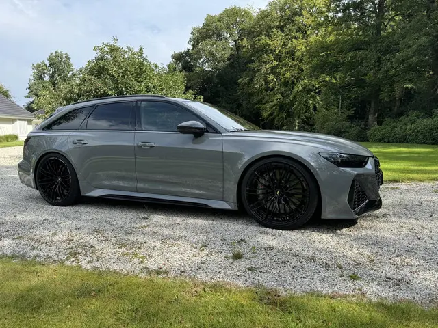 Audi RS6 TFSI quattro 2022 Benzine 3