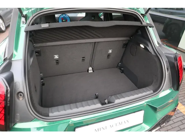 MINI Aceman E 2025 Elektrisch 23