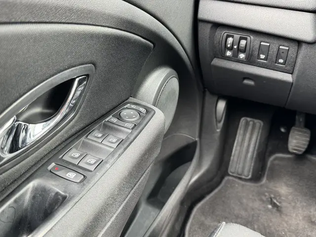 Renault Mégane 1.2 TCE LIMITED 2015 Benzine 19