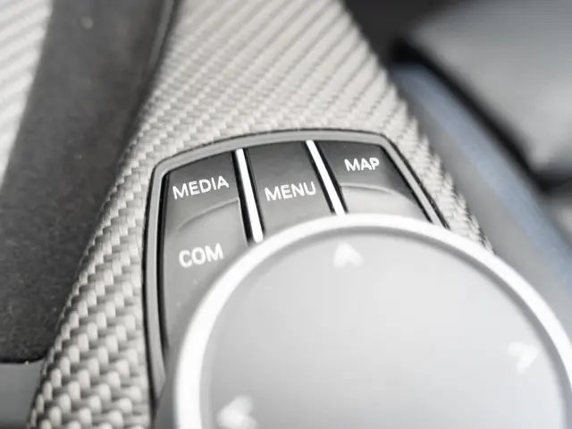 BMW 1 Serie M140i 2020 Benzine 28