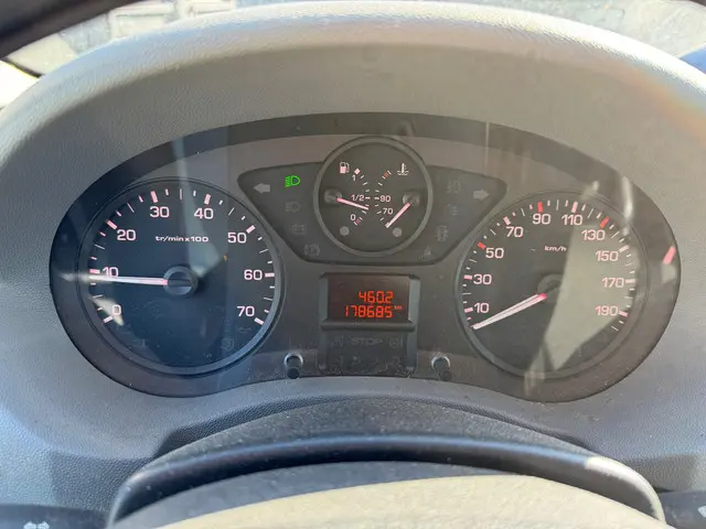 Citroën Jumpy 10 1.6 HDI L1H1 Economy 2012 Diesel 9