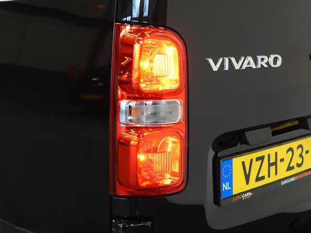 Opel Vivaro 2.0 BlueHDi 145PK L3 Automaat 2023 Diesel 6