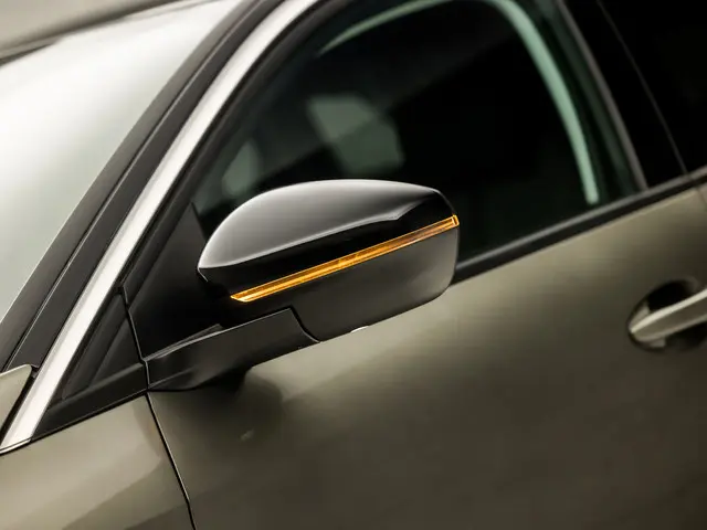 Peugeot 3008 1.2 PureTech Allure Sport 2018 Benzine 25